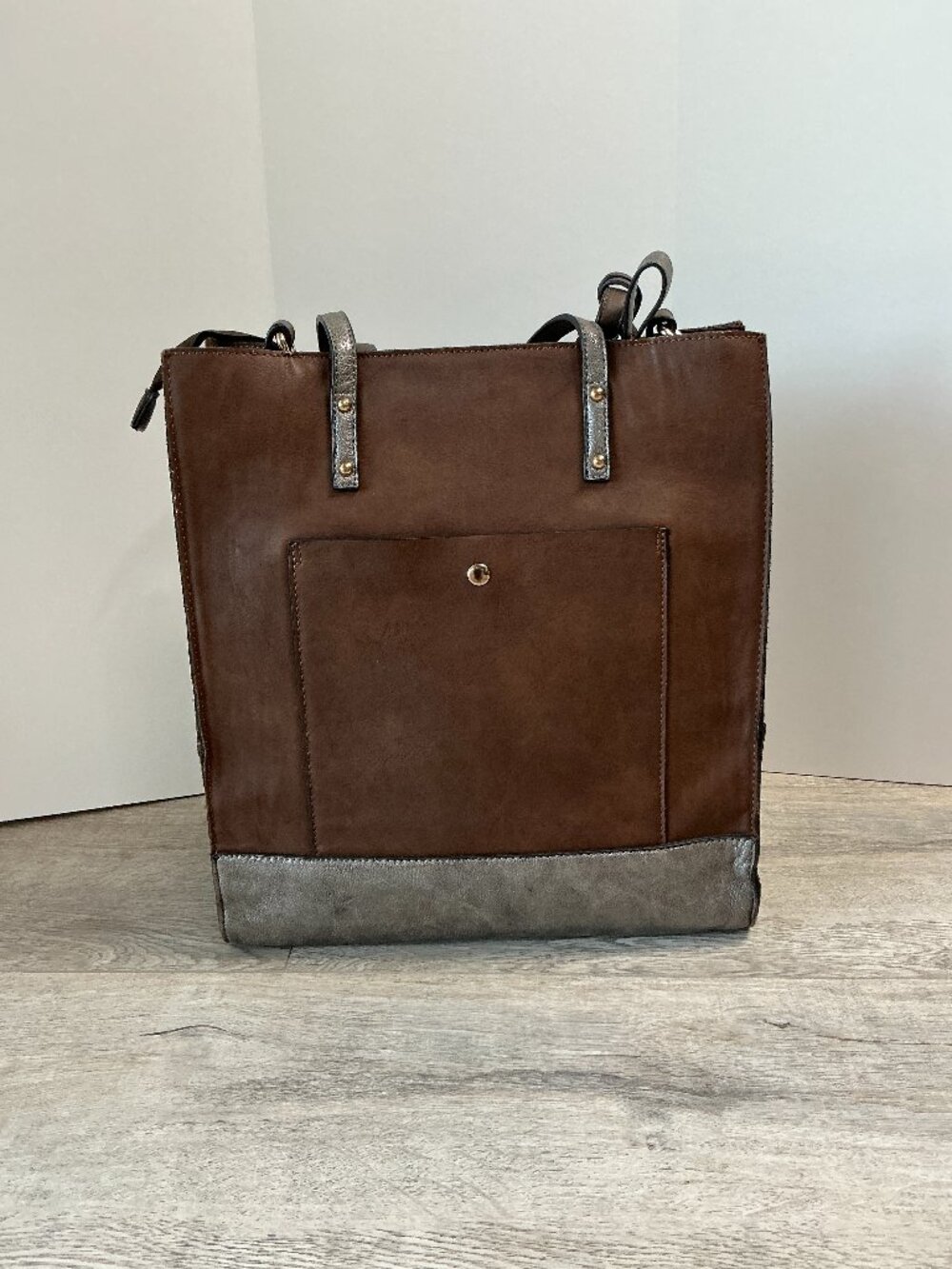 Brown Faux Leather Tote Shoulder Bag w/ Organizer Insert Crossbody Strap & Wrist